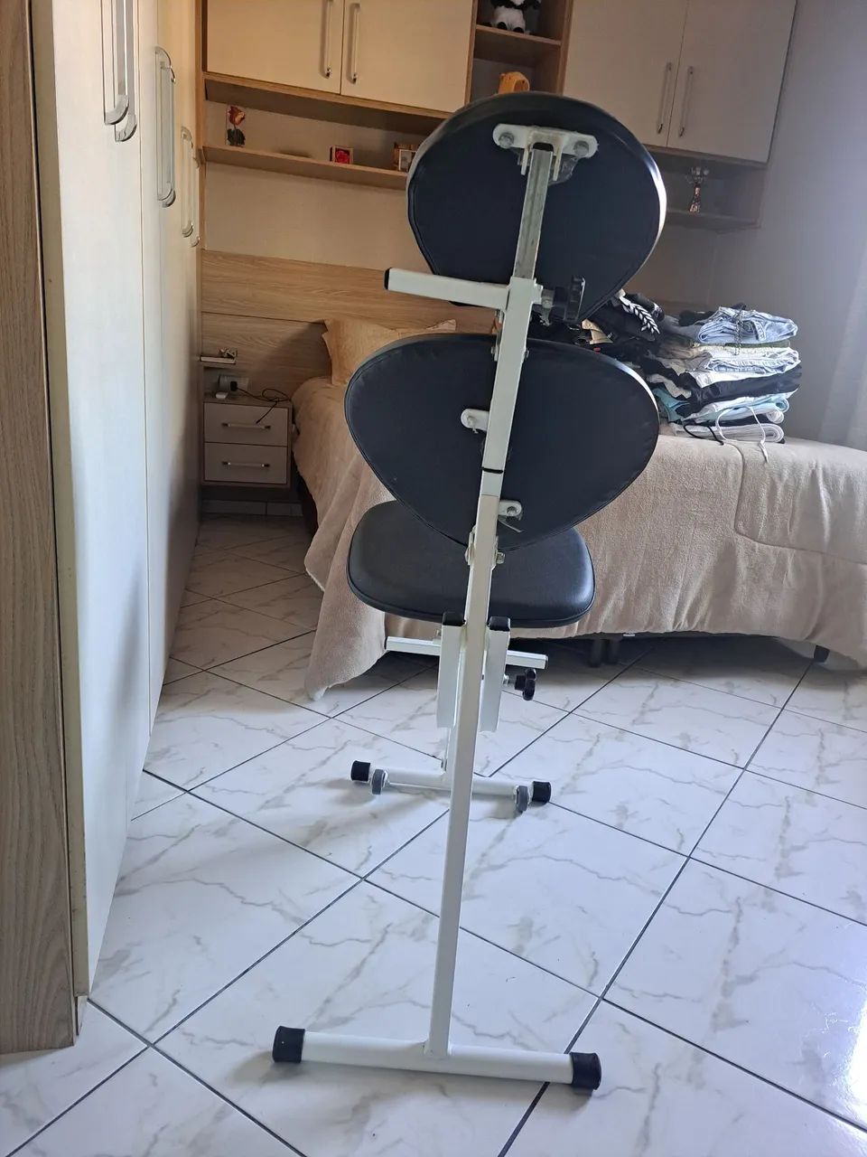 Cadeira para design de sobrancelha e maquiagem  - Foto 3