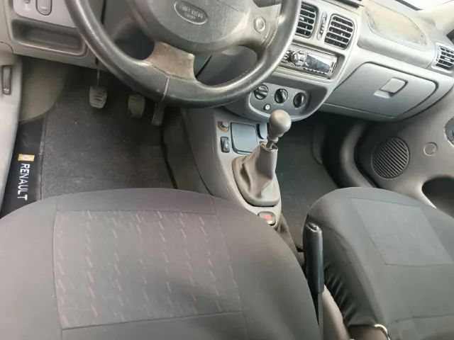 Renault Clio RN/ Expression 1.0 5P 2001 - Foto 5