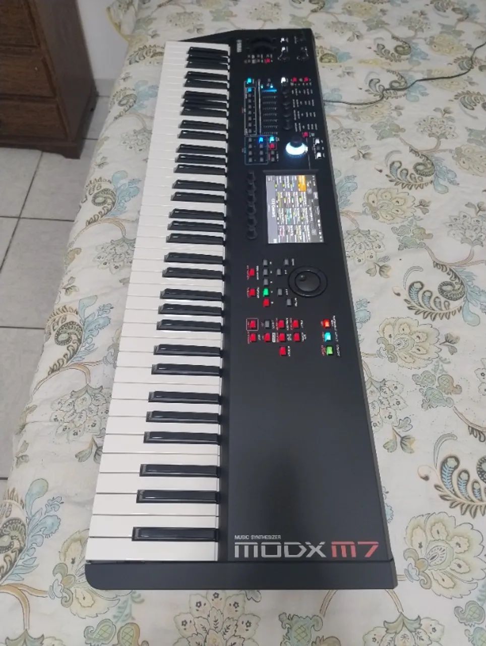 Teclado MODX M7