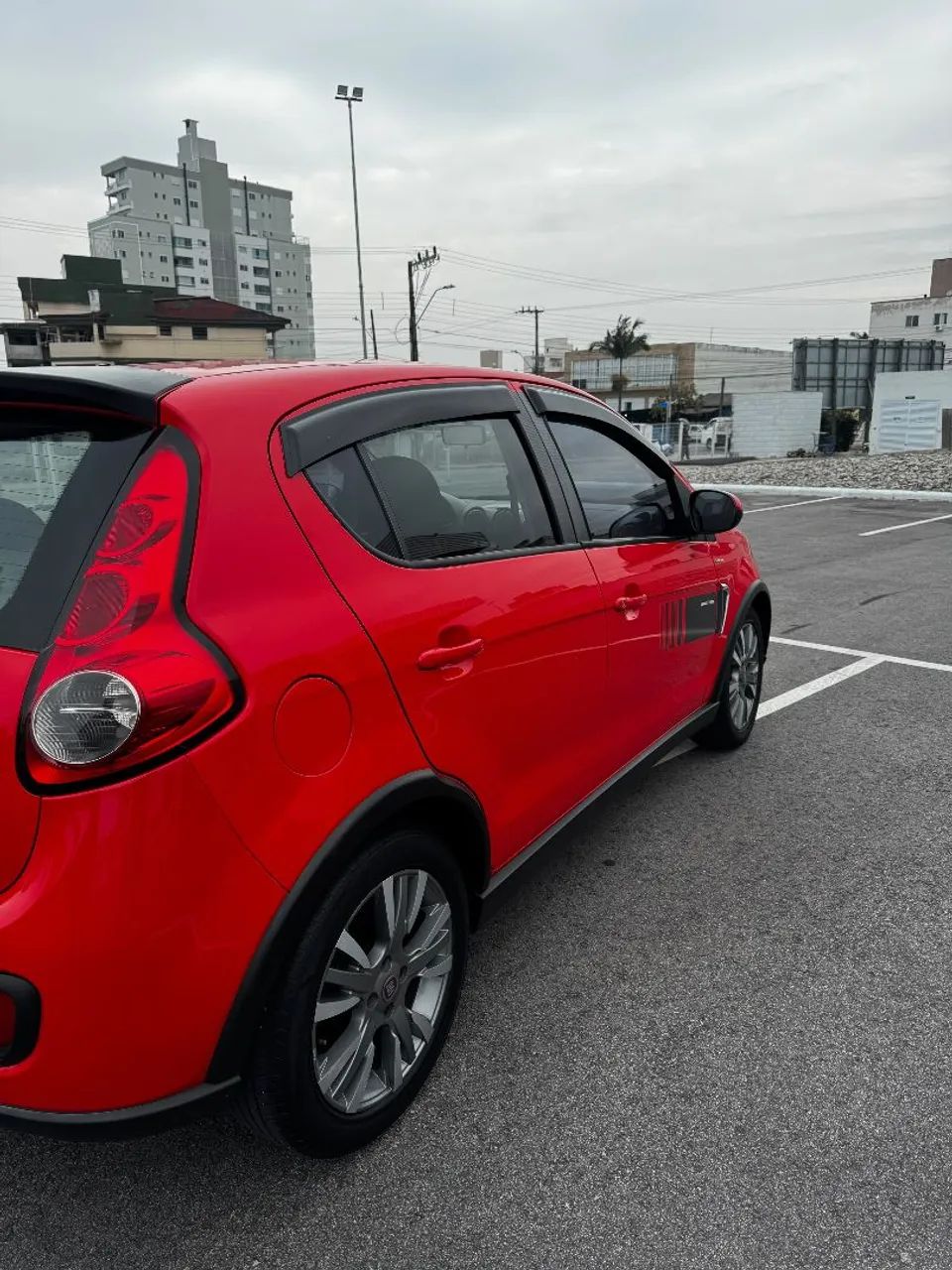 Fiat Palio Sporting Dualogic 1.6 Flex 16V 5P 2013 - Foto 4