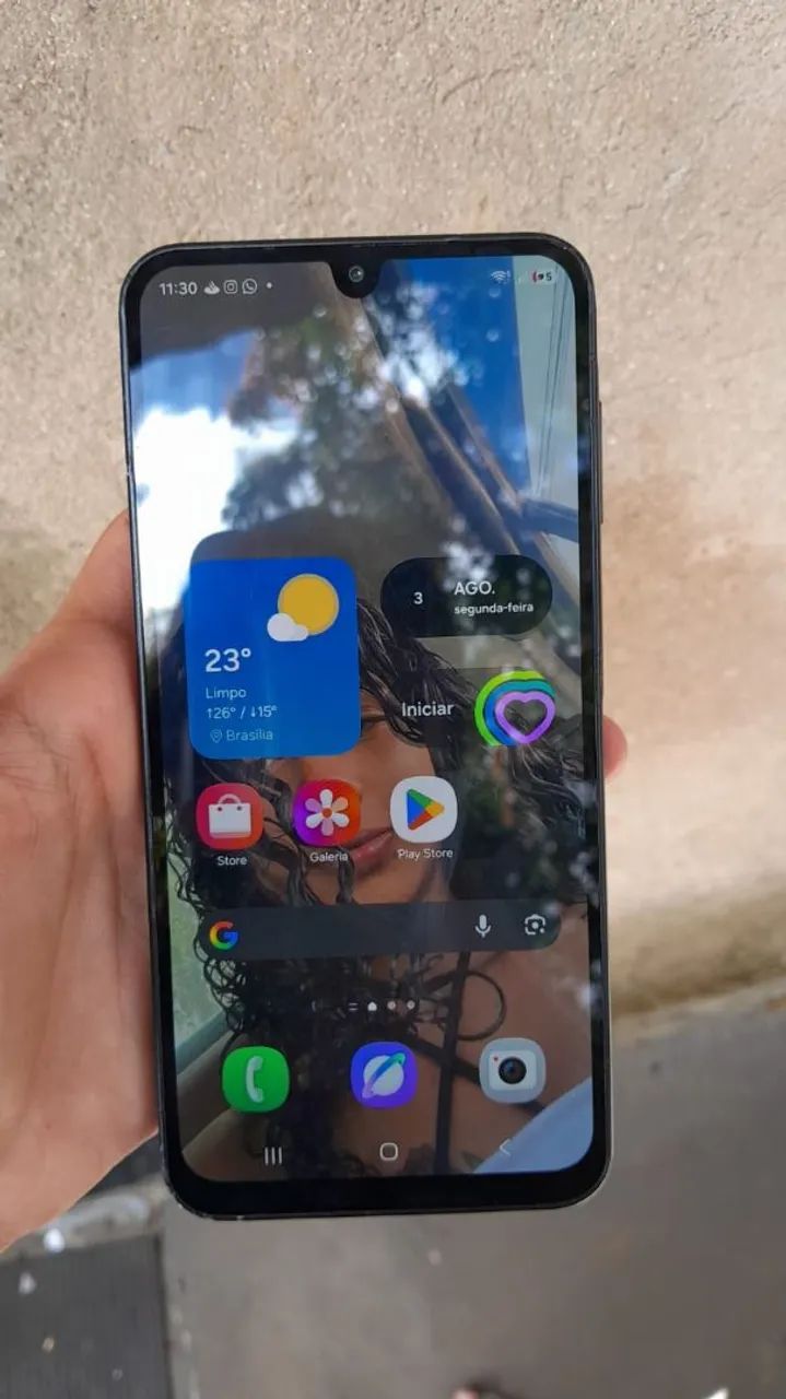 Samsung A17 2meses de uso
