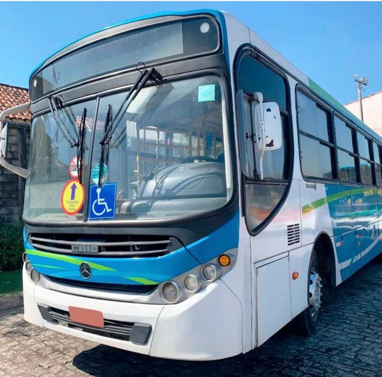 ÔNIBUS 