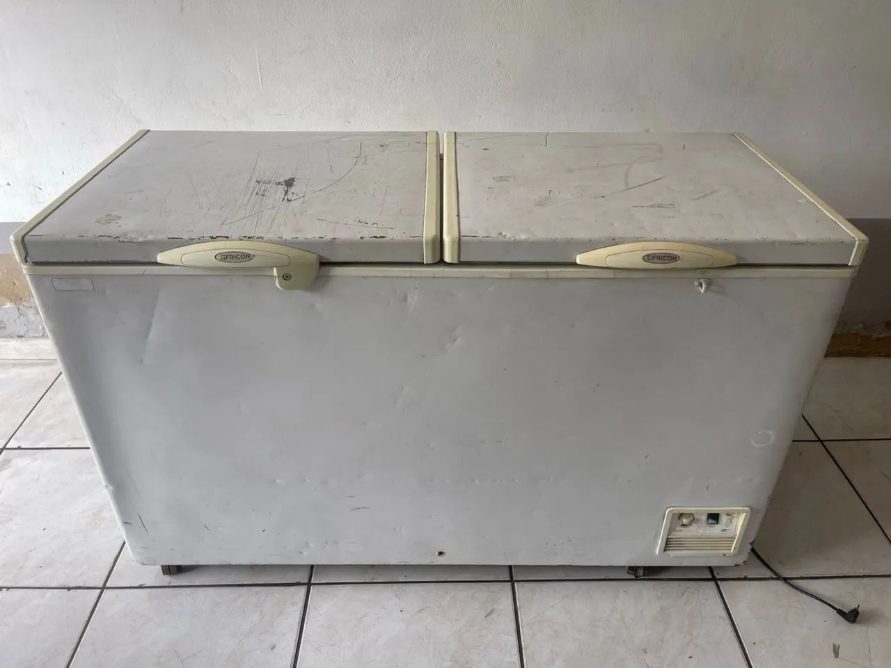Freezer 220v fricon funcionando perfeitamente 