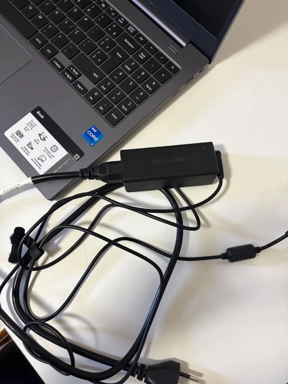 Vendo notebook Samsung usado poucas vezes  - Foto 2