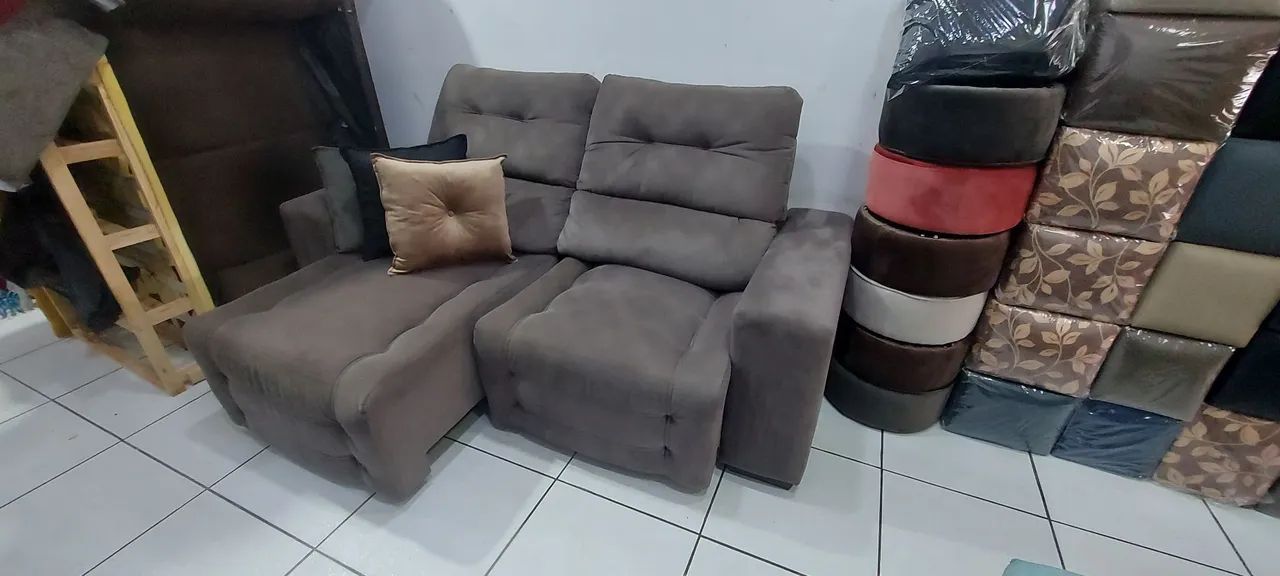 VENDE SE SOFÁ RETRÁTIL E RECLINÁVEL  - Foto 4