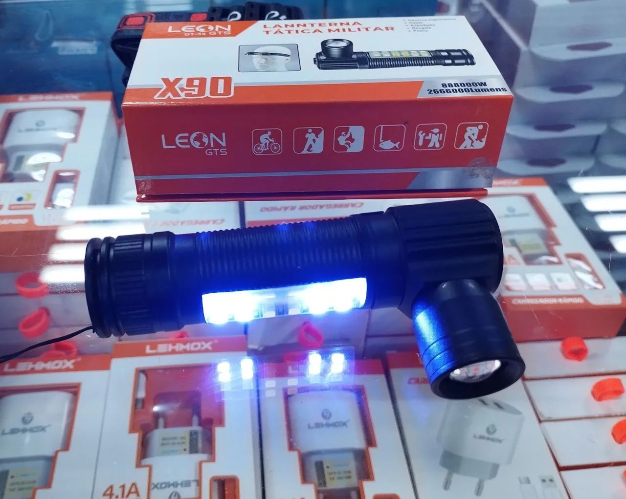 Lanterna tática LED de cabeça Leon DT-35 X90 - Foto 2