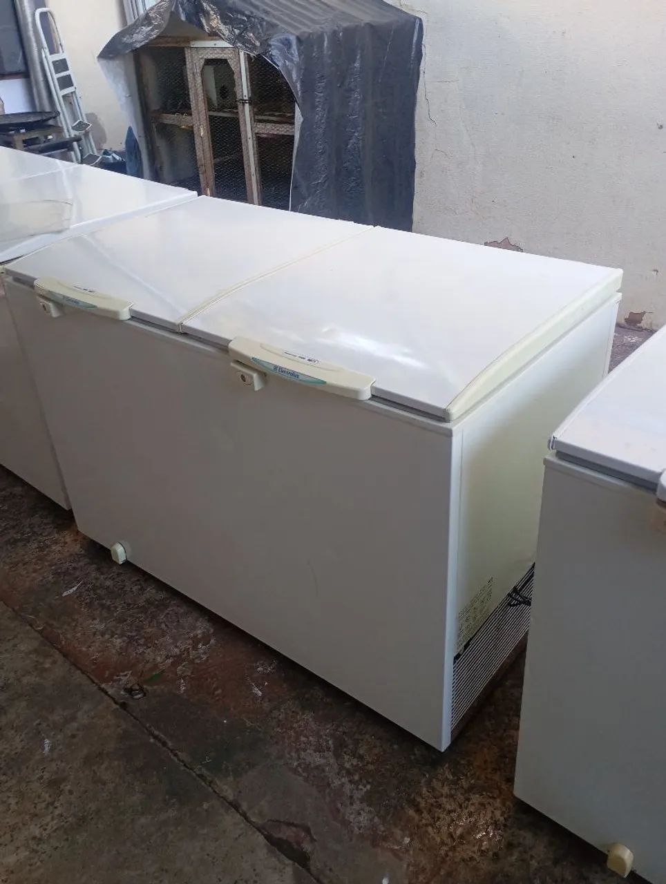 Freezer duas tampas Electrolux 