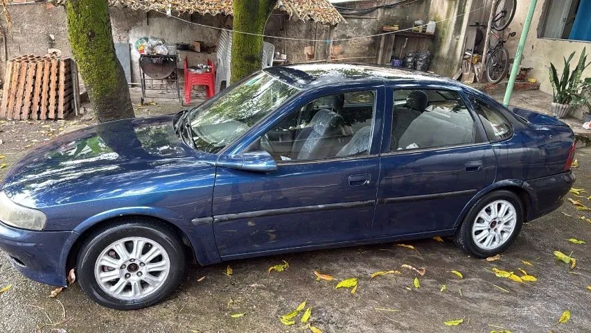 Chevrolet Vectra CD 2.2 16V / 2.0 16V Mec./aut. 1998