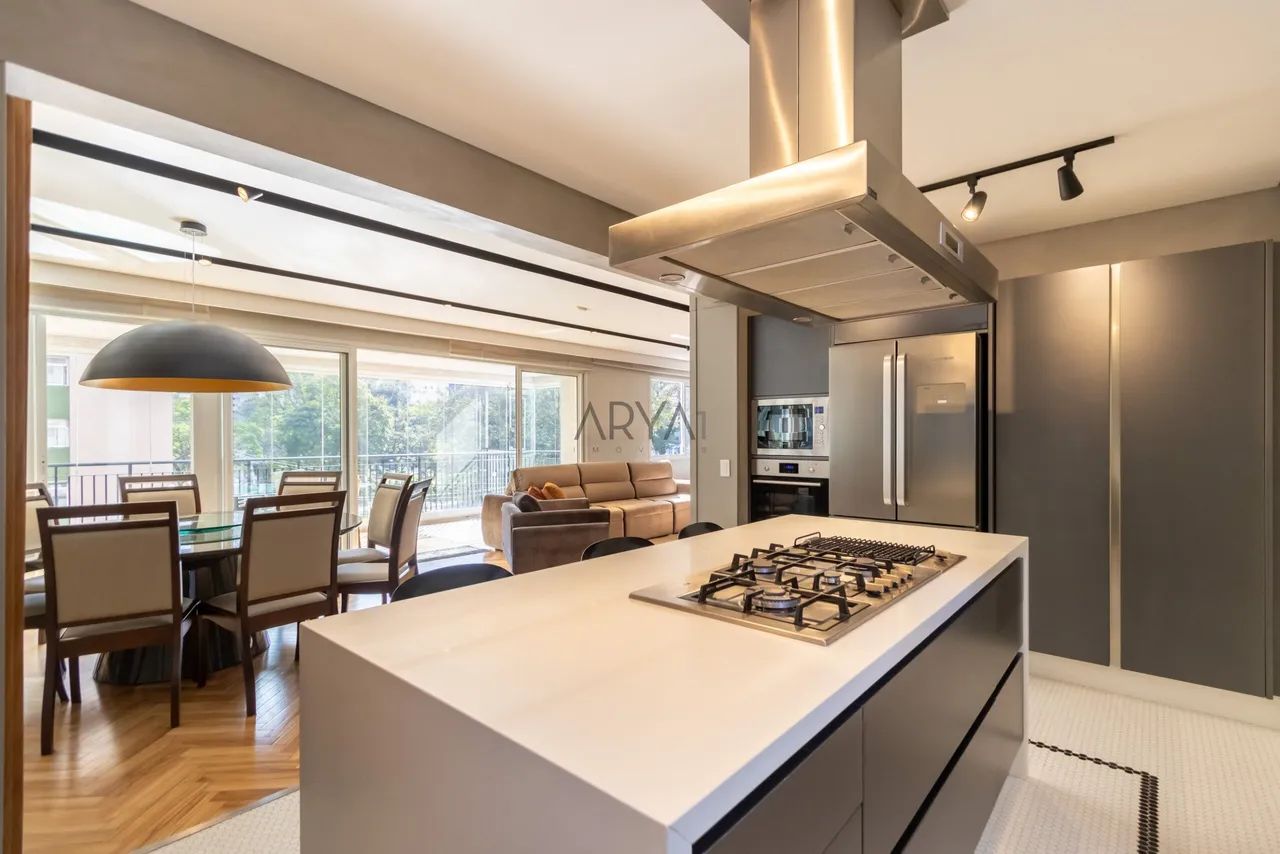 Apartamento à venda no Batel ARYA1