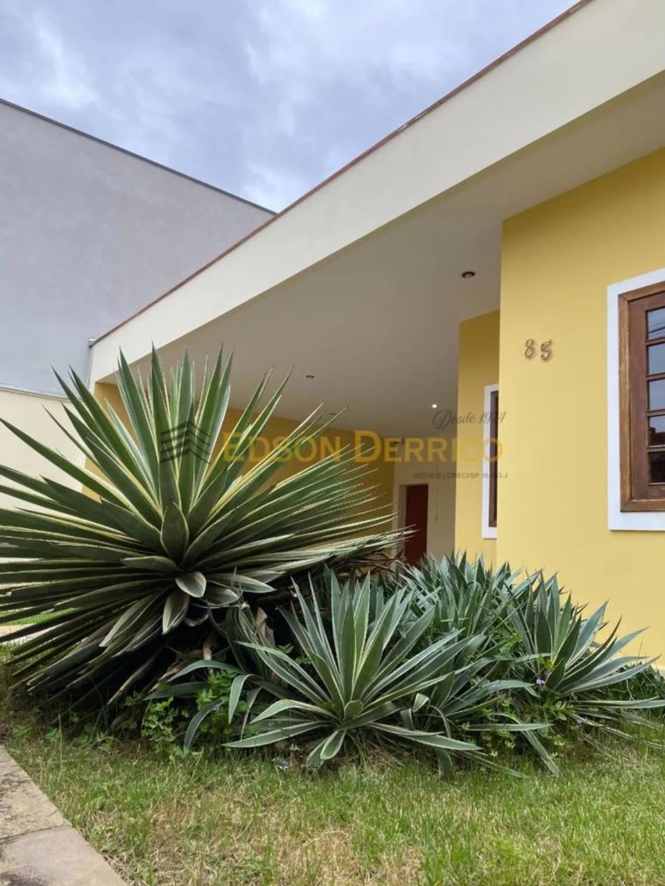 Sobrado com 5 Quartos, Vila Bourghese - Pindamonhangaba - Foto 5