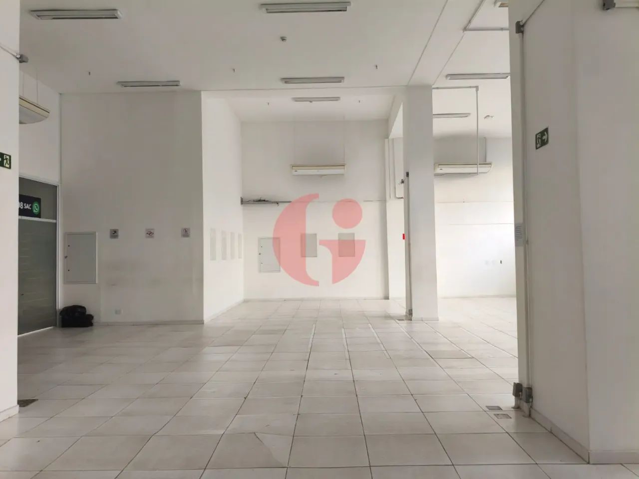Sala Comercial para locação, 416,52 m² - no bairro Centro - Foto 5