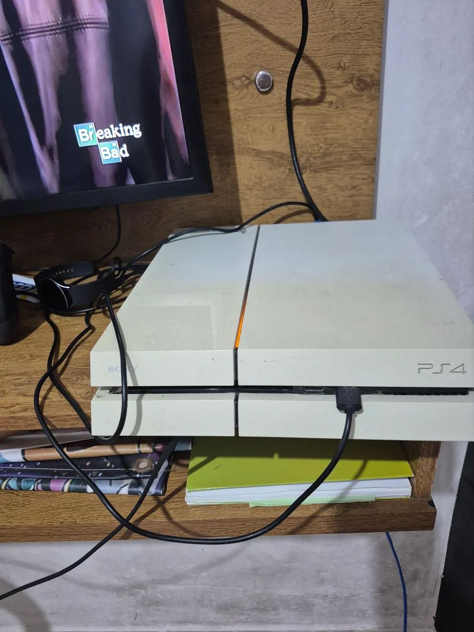 Vendo ps4 branco 500gb