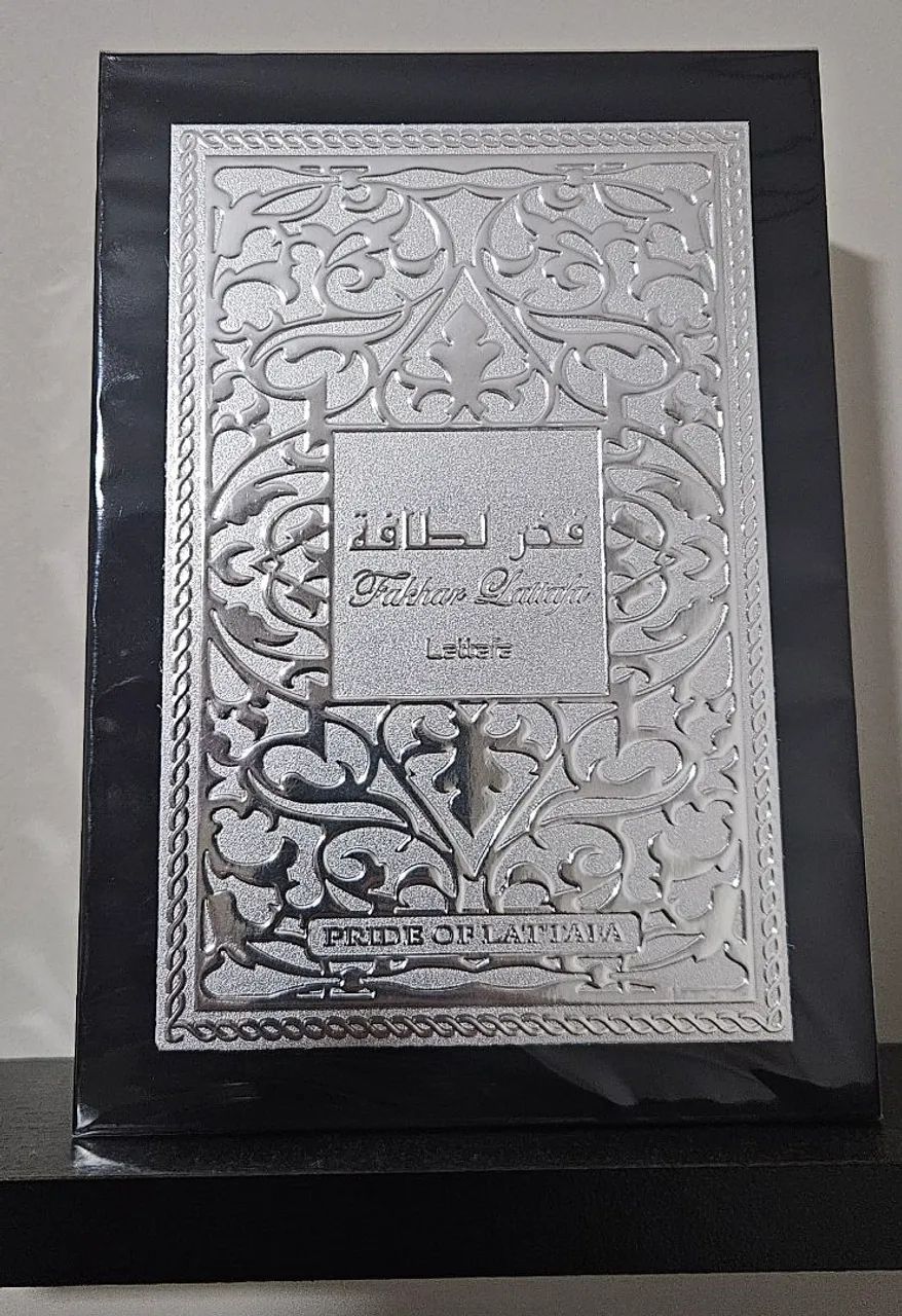 PERFUME FAKHAR BLACK LATTAFA