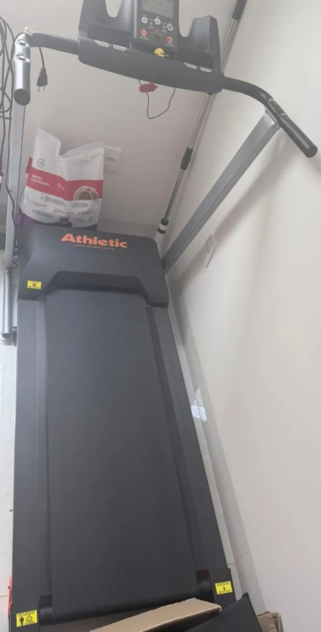 Esteira Athletic ergométrica  - Foto 4