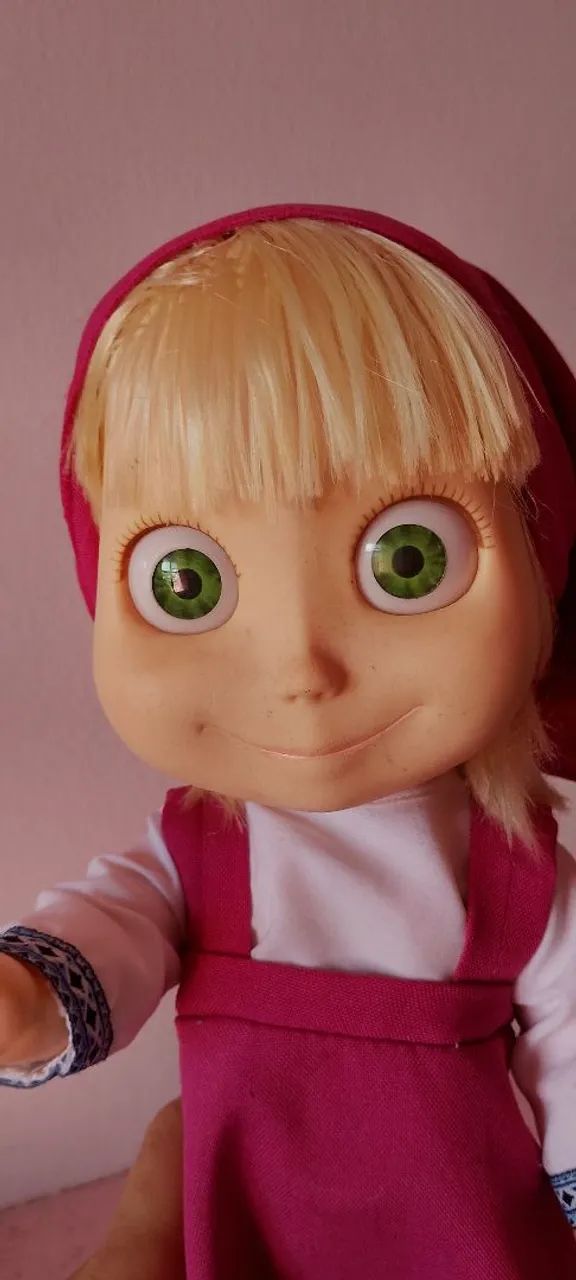 Boneca Masha que fala 7 frases. 34 cm - Foto 4