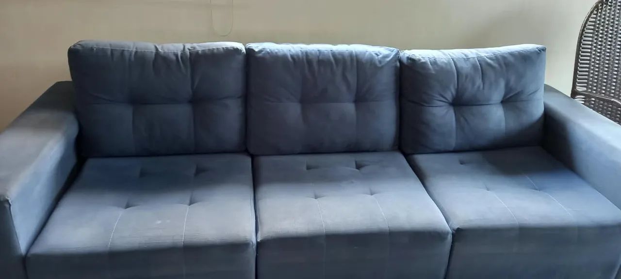 Vende- se este SOFÁ 3 lugares