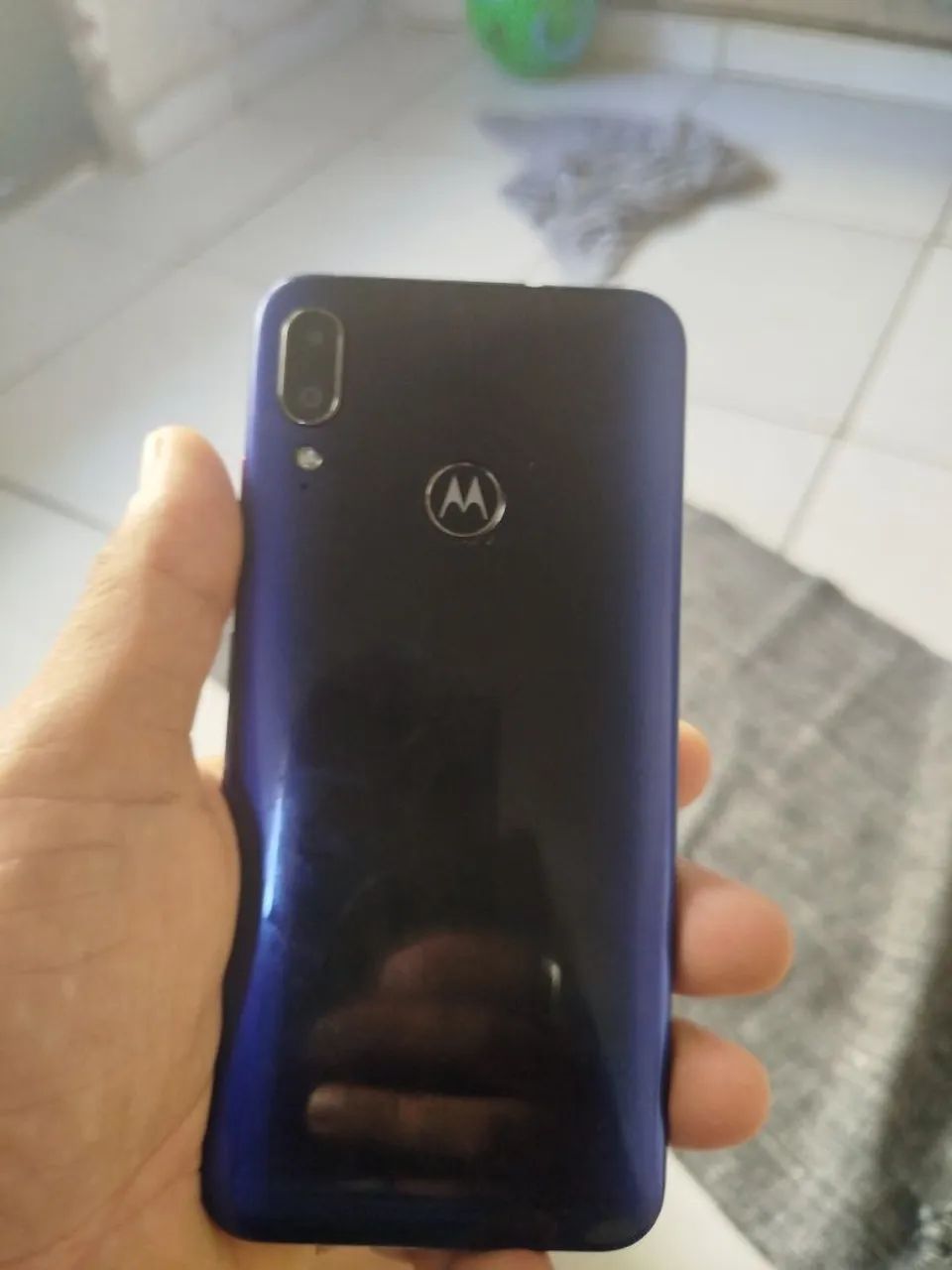 Vendo este celular em ótimo estado de conservação  - Foto 2