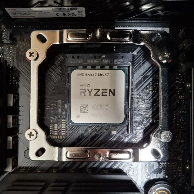 AMD Ryzen 7 5800XT Processador - Foto 2