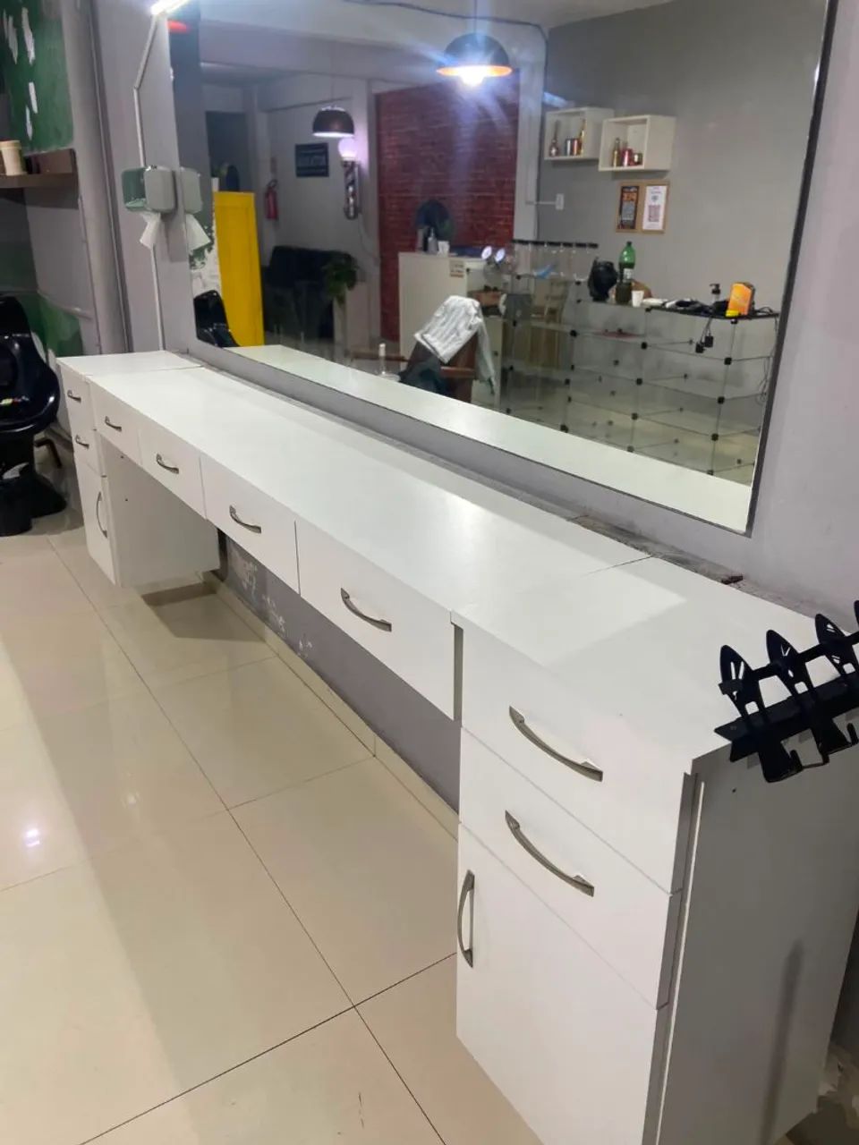 Bancada Barbearia + espelho - Foto 2