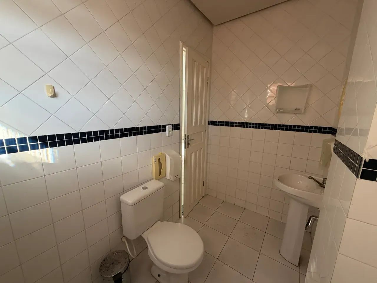 Sala Comercial Rua Para - Vieiralves - Foto 5