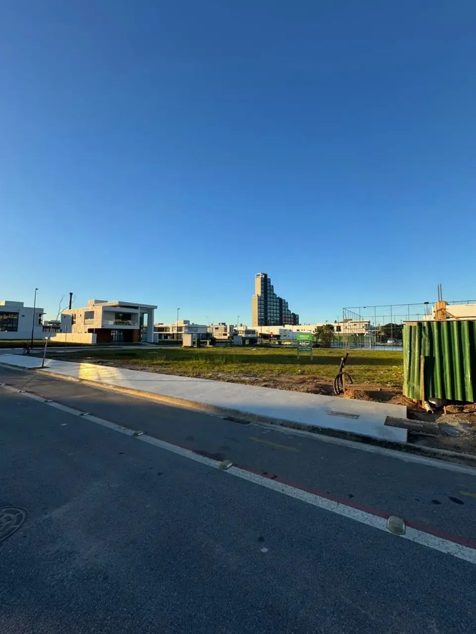 LOTE NO VIVAPARK PRONTO PARA CONSTRUÇÃO!!!