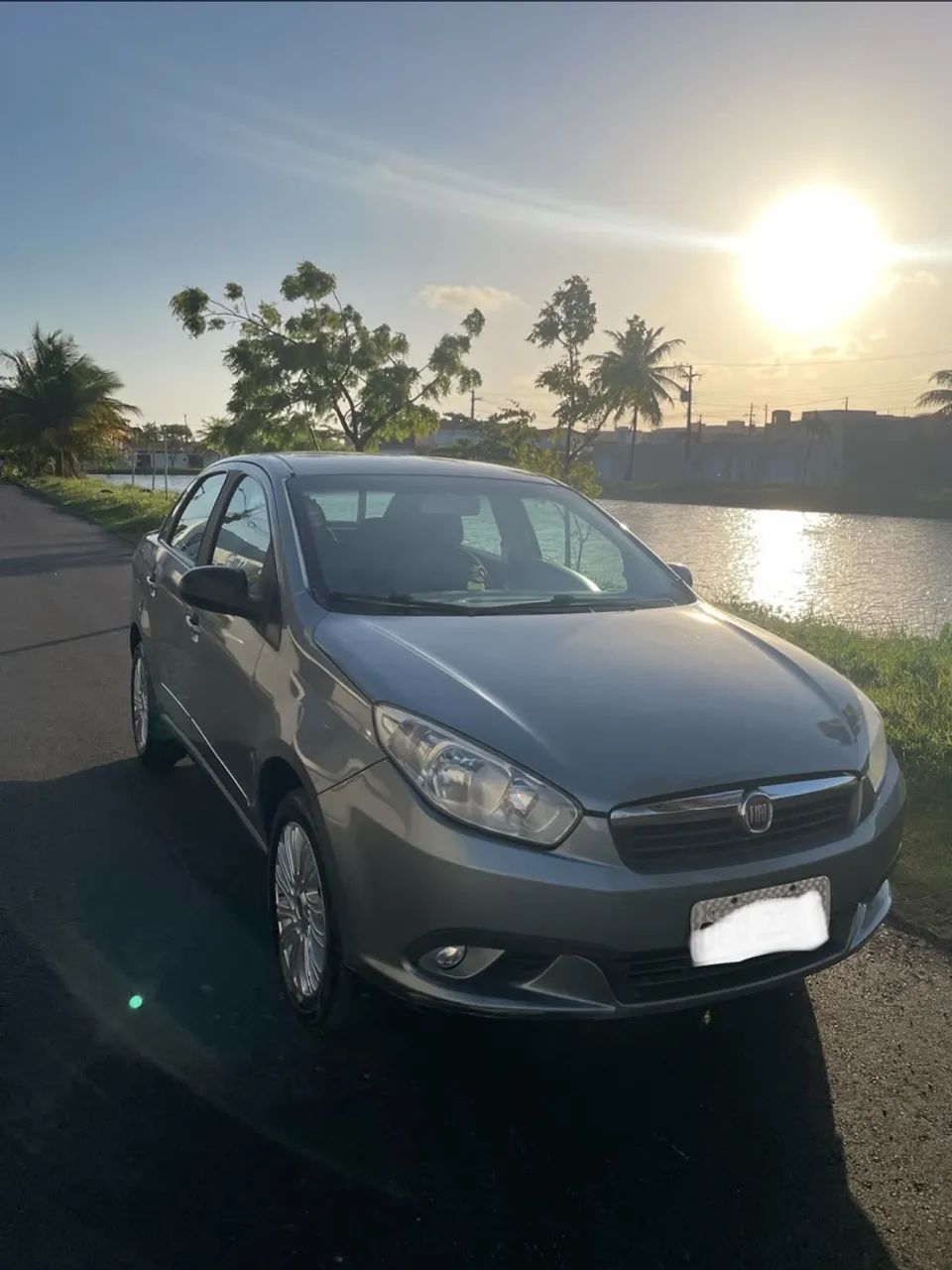 Fiat Grand Siena ESSENCE 1.6 FLEX 16V 2014