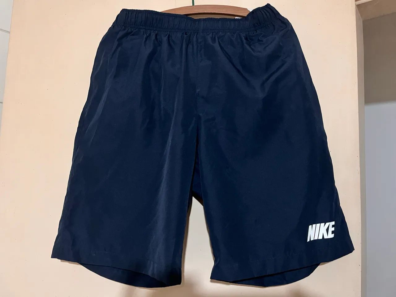 Bermuda masculina Nike nova