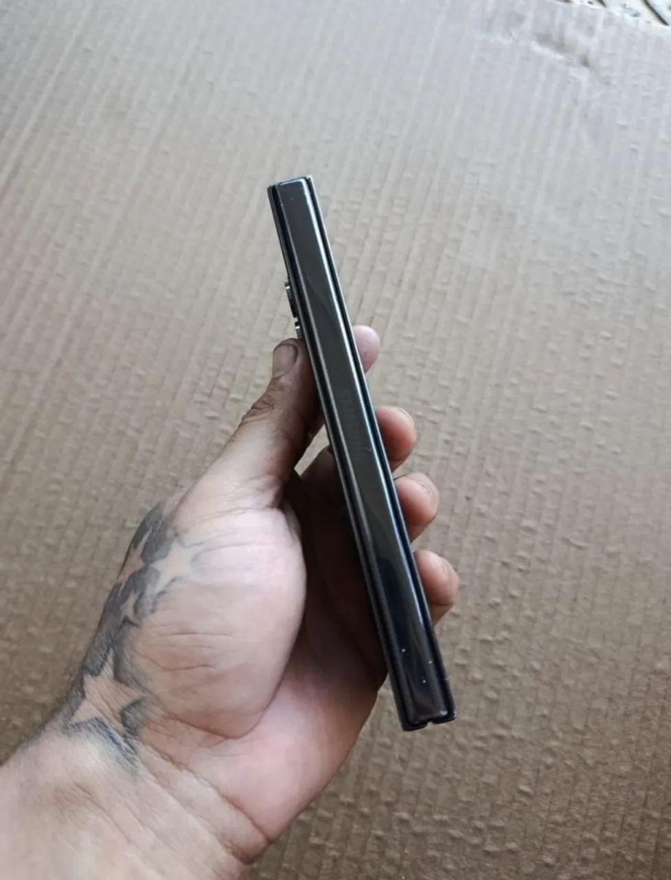 SAMSUNG GALAXY ZFOLD 5 DE 512 GB E 12 DE RAM - Foto 2