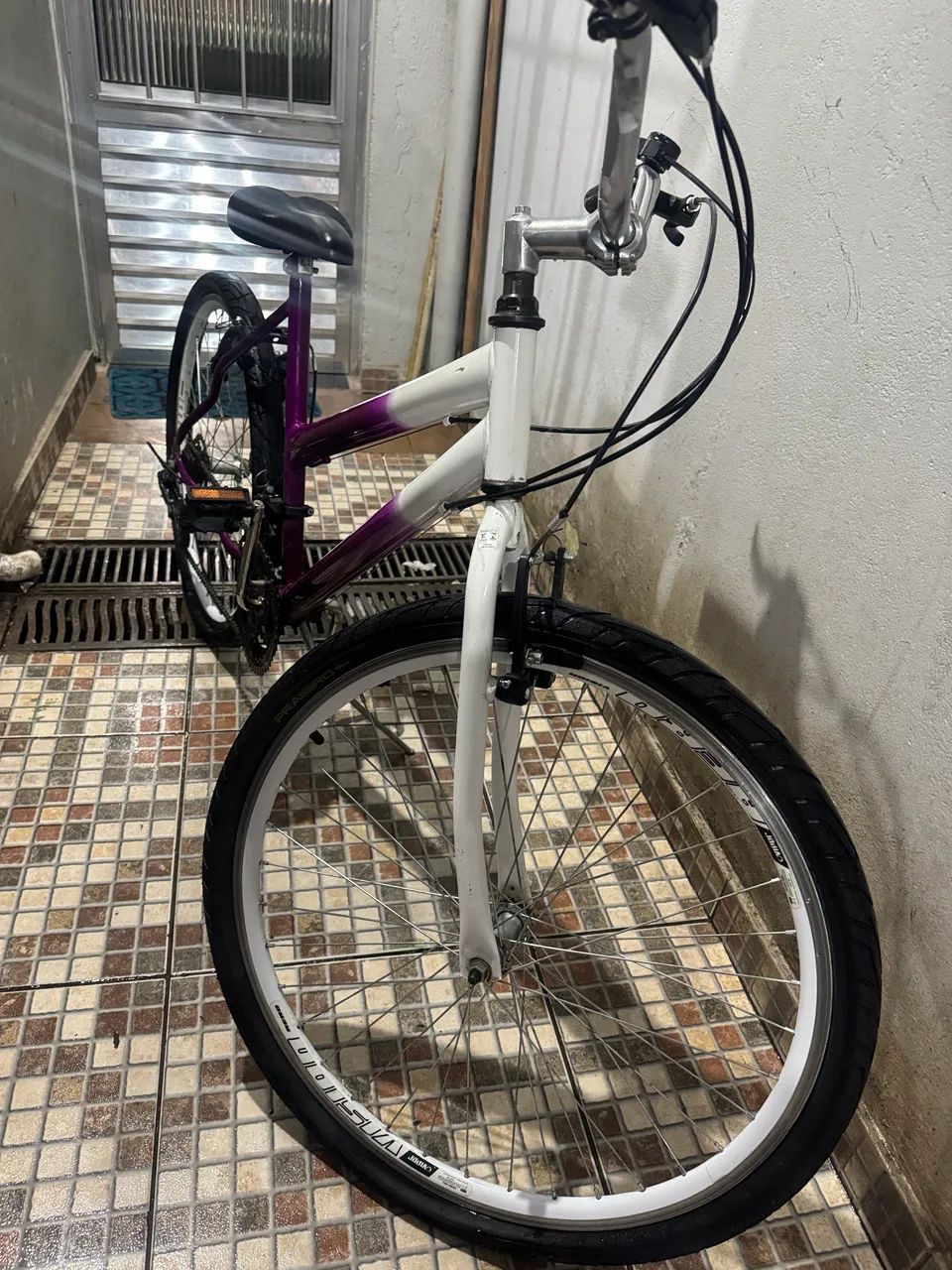 Bicicleta Aro 26 com Marchas - 26x1.95
