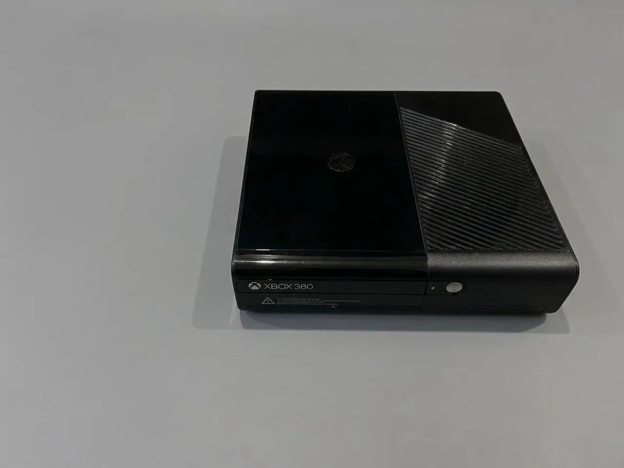 Xbox 360 Elite Destravado - Kit Completo com 2 Controles e Kinect - Foto 5
