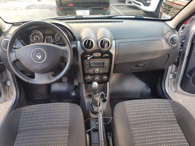 Renault / Sandero Privilege 1.6 - Foto 9