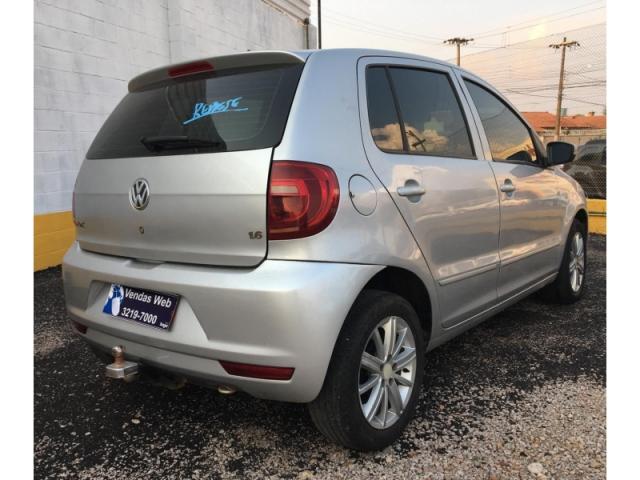 VOLKSWAGEN FOX 1.0 MI 8V FLEX 4P MANUAL 2010 - Foto 5