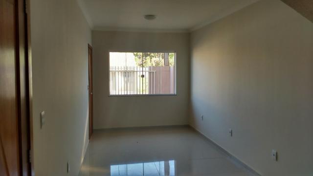 Sobrado novo próximo ao centro 03 quartos - Foto 3
