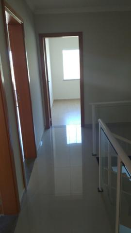 Sobrado novo próximo ao centro 03 quartos - Foto 13
