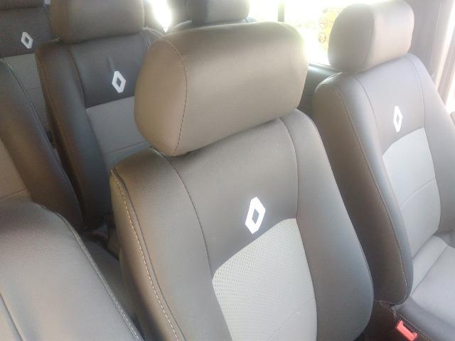 Renault Master 2.5 - 16 Lugares - Ano 2009 - R$ 52.000,00 - Foto 10