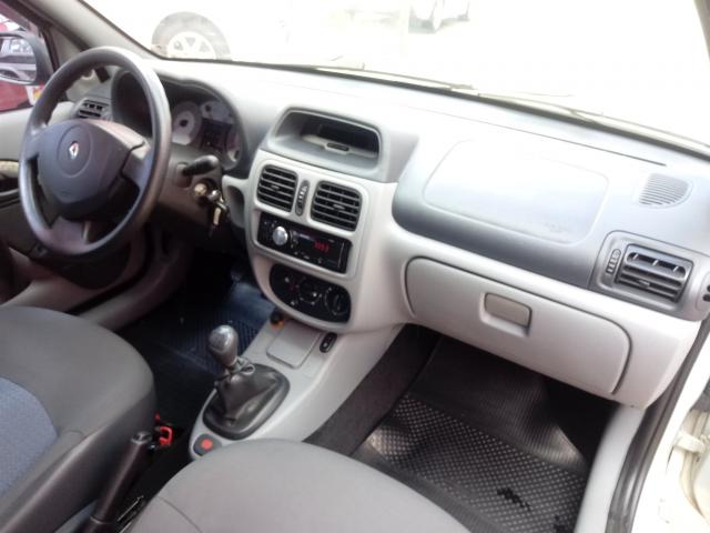 RENAULT CLIO 2008/2009 1.0 EXPRESSION SEDAN 16V FLEX 4P MANUAL - Foto 9