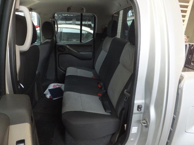 Nissan Frontier - Foto 7