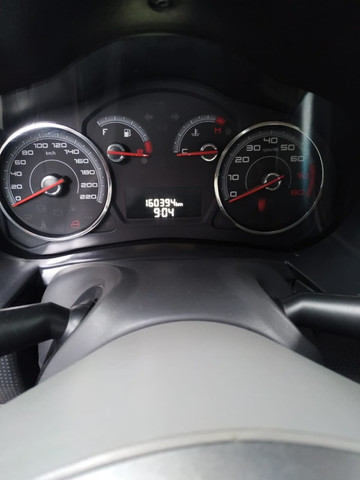 Fiat Grand Siena Essence 1.4 8V (Tetrafluel) 2016-Completo -Único dono - Foto 6