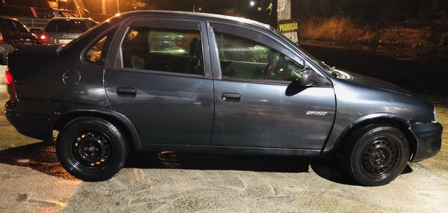 Vendo corsa classic 2008 completo
