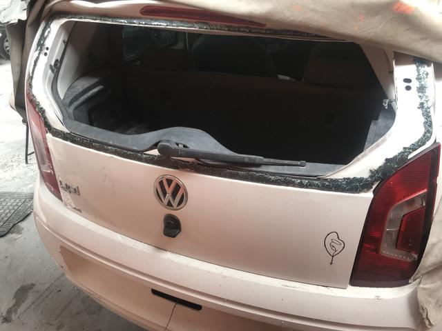 Sucata Volkswagen up 1.9 mpi ano 2015