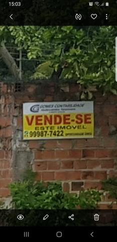 Vende-se este imóvel, em Dias D'avila, próximo a prefeitura