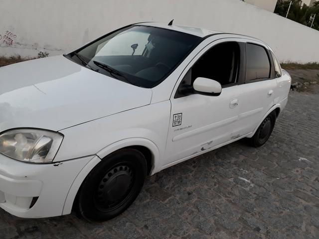 Corsa sedan 1.4