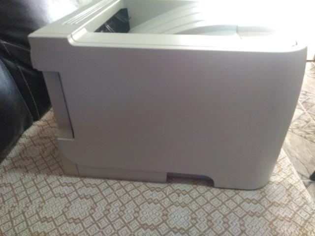 Impressora LaserJet HP P2035n - Foto 3