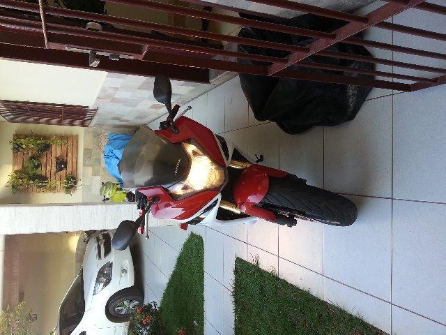 Moto CBR 600F - Foto 4