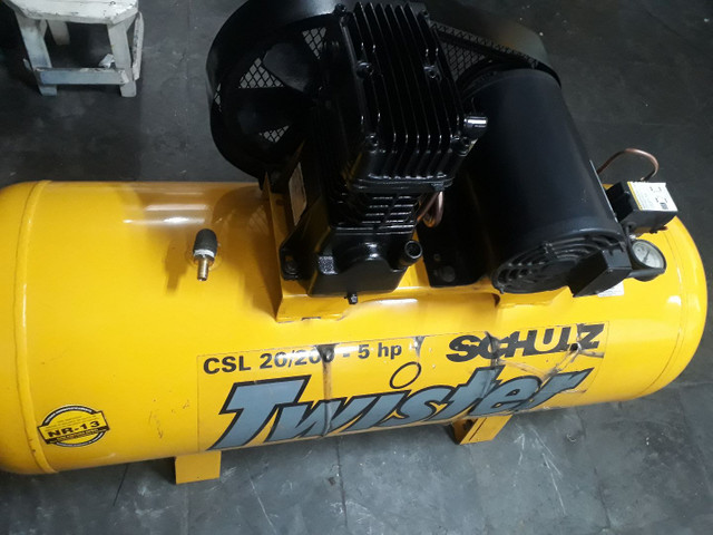Compressor SCHULZ 20pés/200litros/140libras/Trifásico, OTIMO ESTADO, - Foto 2