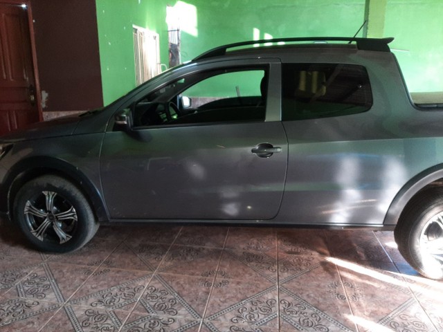 VENDE ESSA SAVEIRO SEMINOVA