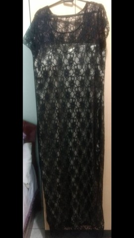Vestido de renda longo