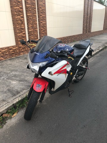 CBR 250R