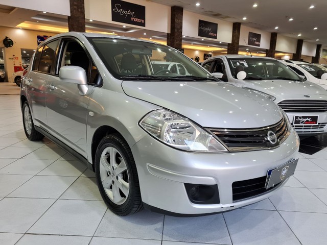 TIIDA S 1.8 FLEX MANUAL 2012