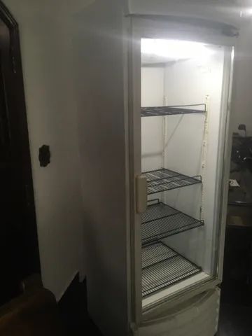 Freezer vertical porta de vidro congelados - Foto 2